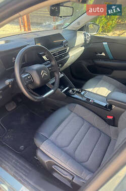 Хэтчбек Citroen C4 2022 в 