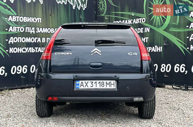 Хэтчбек Citroen C4 2008 в 