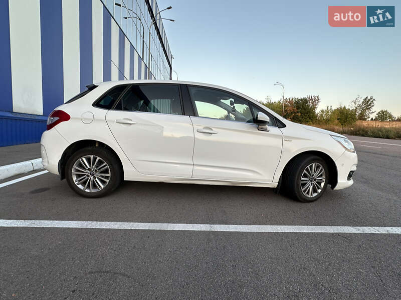 Хэтчбек Citroen C4 2012 в Ровно