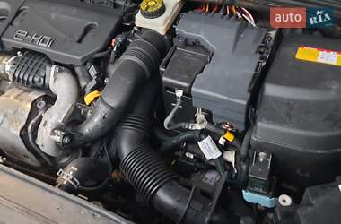 Седан Citroen C4 2012 в  фото 45 Седан Citroen C4 2012 в