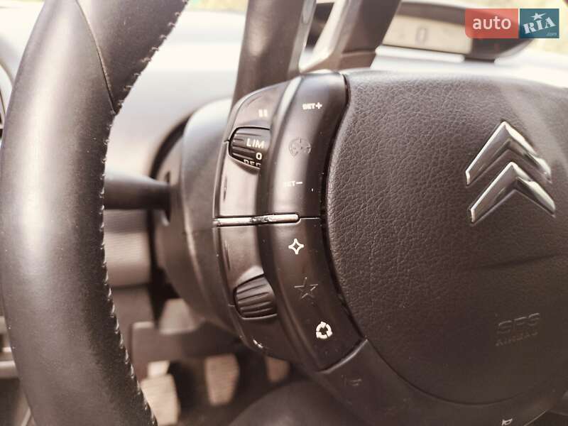 Хэтчбек Citroen C4 2009 в Львове фото 16 Хэтчбек Citroen C4 2009 в Львове
