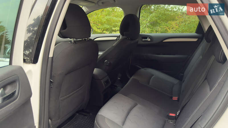 Хэтчбек Citroen C4 2011 в Львове фото 9 Хэтчбек Citroen C4 2011 в Львове