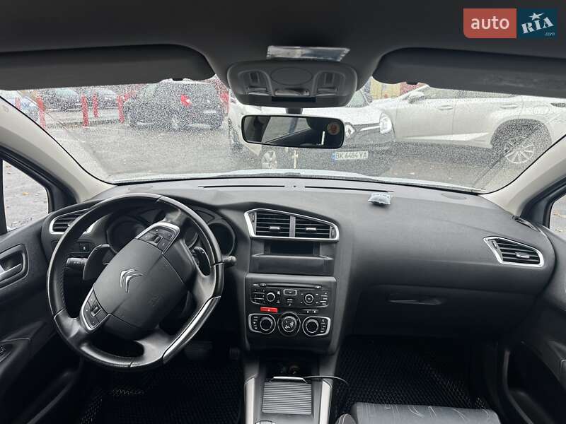 Хэтчбек Citroen C4 2014 в Львове