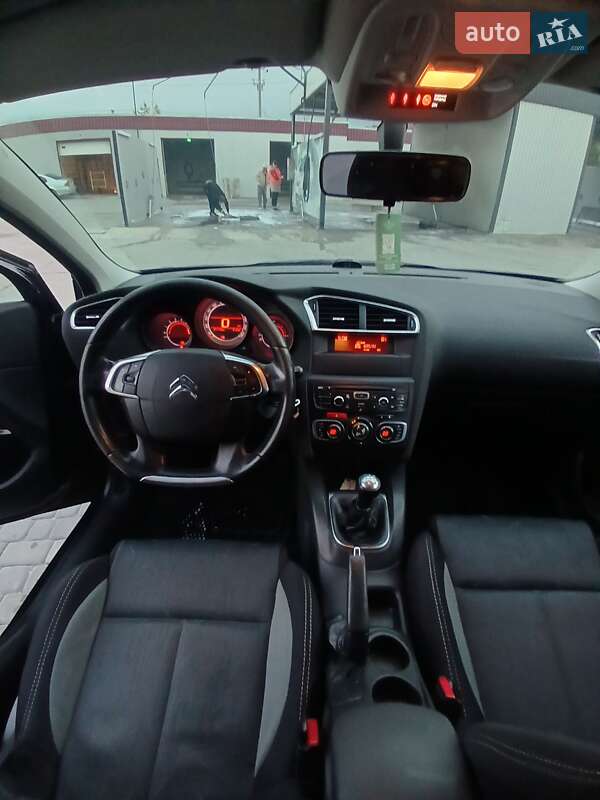 Хетчбек Citroen C4 2012 в Нетішині