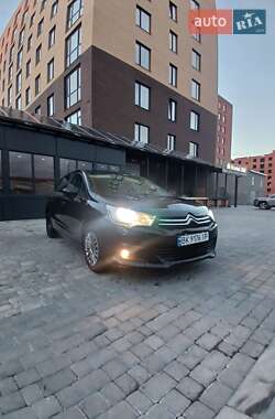 Хэтчбек Citroen C4 2012 в 