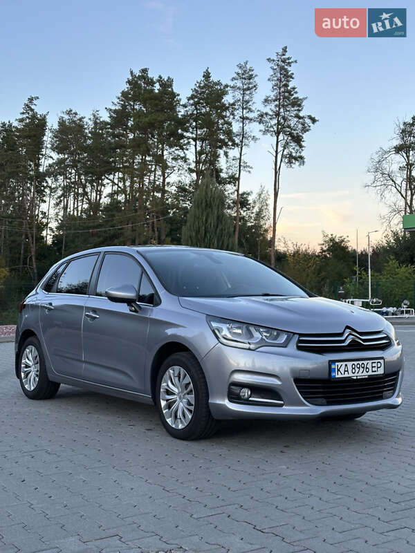 Хэтчбек Citroen C4 2017 в Киеве