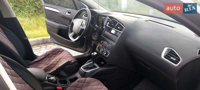 Хэтчбек Citroen C4 2011 в Львове