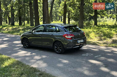 Хэтчбек Citroen C4 2012 в 