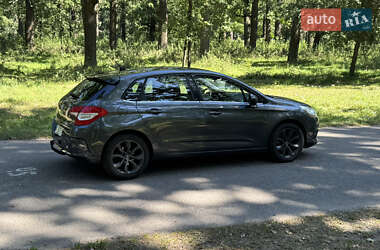 Хэтчбек Citroen C4 2012 в 