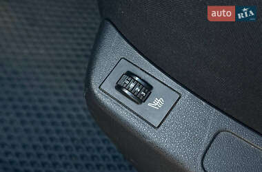 Хэтчбек Citroen C4 2012 в 