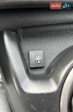 Хэтчбек Citroen C4 2009 в 