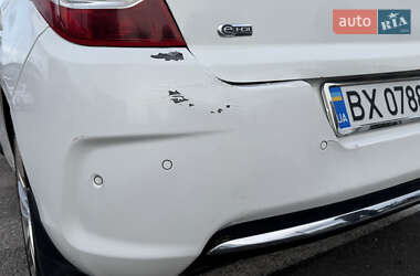 Хэтчбек Citroen C4 2012 в 