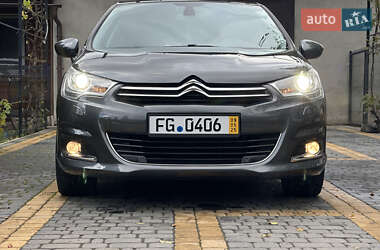 Хетчбек Citroen C4 2011 в 