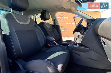 Хэтчбек Citroen C4 2015 в 