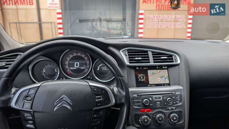 Хетчбек Citroen C4 2011 в Черкасах фото 2 Хетчбек Citroen C4 2011 в Черкасах