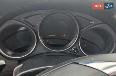 Хэтчбек Citroen C4 2012 в 