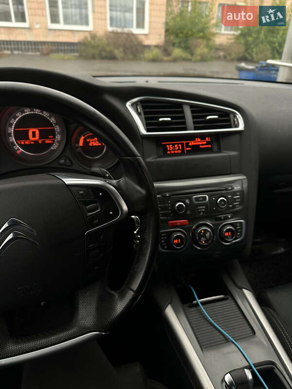 Хетчбек Citroen C4 2011 в Полтаві фото 8 Хетчбек Citroen C4 2011 в Полтаві