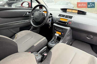 Хетчбек Citroen C4 2008 в  фото 11 Хетчбек Citroen C4 2008 в