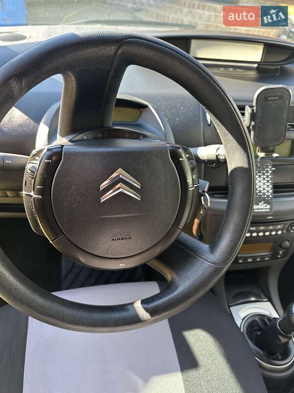 Хэтчбек Citroen C4 2007 в Дубно фото 8 Хэтчбек Citroen C4 2007 в Дубно