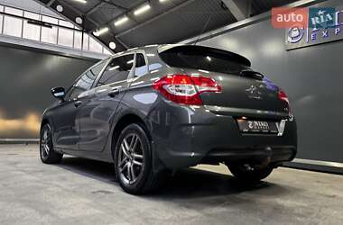 Хетчбек Citroen C4 2012 в  фото 12 Хетчбек Citroen C4 2012 в