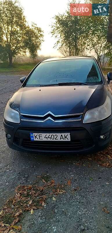 Хетчбек Citroen C4 2010 в Дніпрі