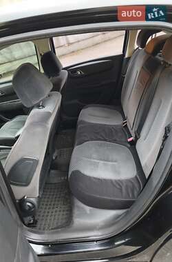 Хэтчбек Citroen C4 2008 в 