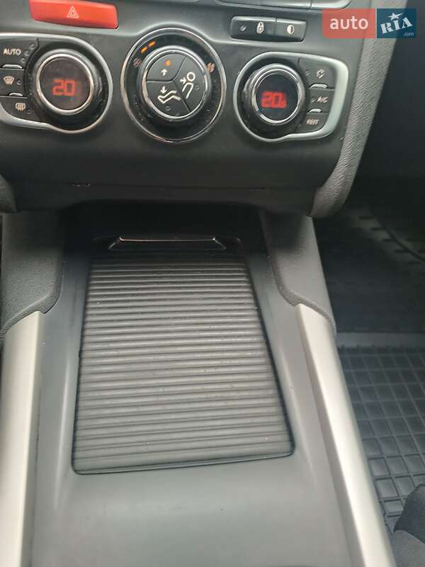 Хэтчбек Citroen C4 2012 в Славуте фото 43 Хэтчбек Citroen C4 2012 в Славуте