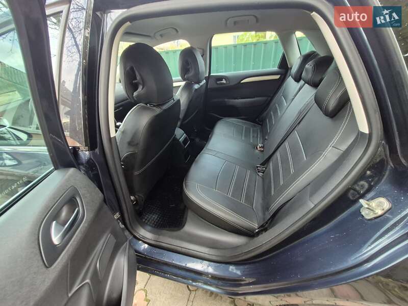 Седан Citroen C4 2011 в Ємільчиному