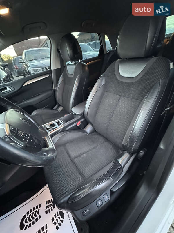 Хетчбек Citroen C4 2012 в Івано-Франківську фото 17 Хетчбек Citroen C4 2012 в Івано-Франківську