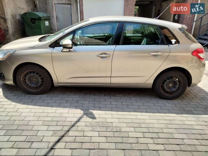 Хэтчбек Citroen C4 2012 в Одессе