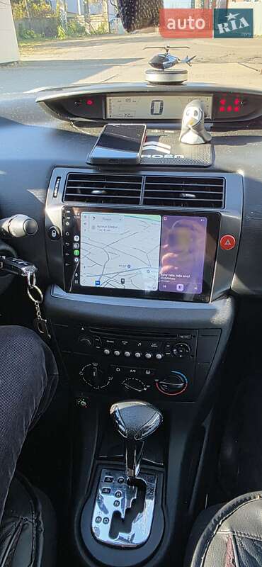 Хетчбек Citroen C4 2006 в Чернівцях