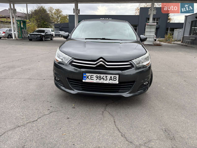 Хетчбек Citroen C4 2012 в Дніпрі