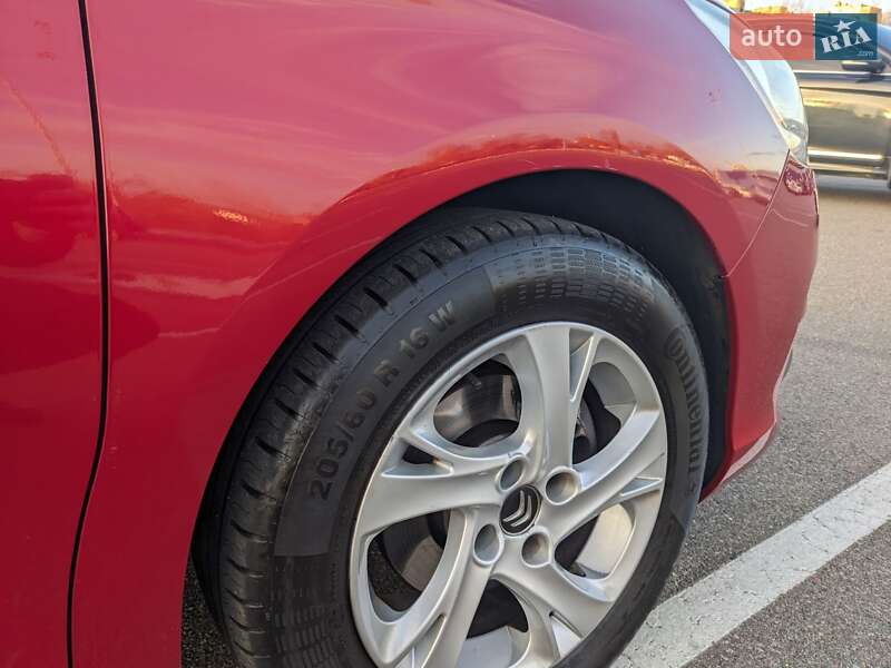 Хетчбек Citroen C4 2011 в Києві