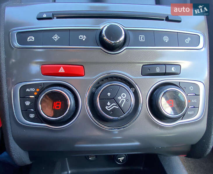 Хетчбек Citroen C4 2015 в Рівному