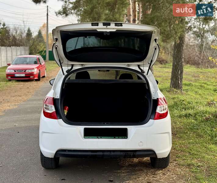 Хэтчбек Citroen C4 2013 в Киеве