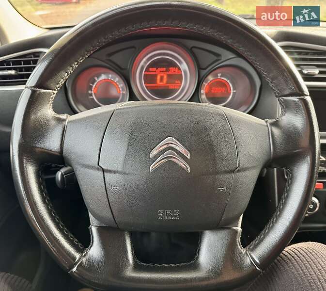 Хэтчбек Citroen C4 2013 в Киеве