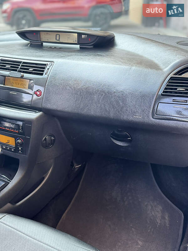 Хэтчбек Citroen C4 2008 в Хмельницком