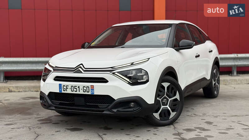 Хэтчбек Citroen C4 2022 в Киеве