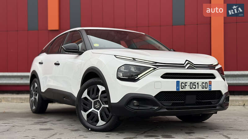 Хэтчбек Citroen C4 2022 в Киеве