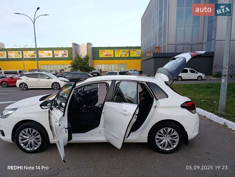 Хетчбек Citroen C4 2016 в Івано-Франківську фото 4 Хетчбек Citroen C4 2016 в Івано-Франківську