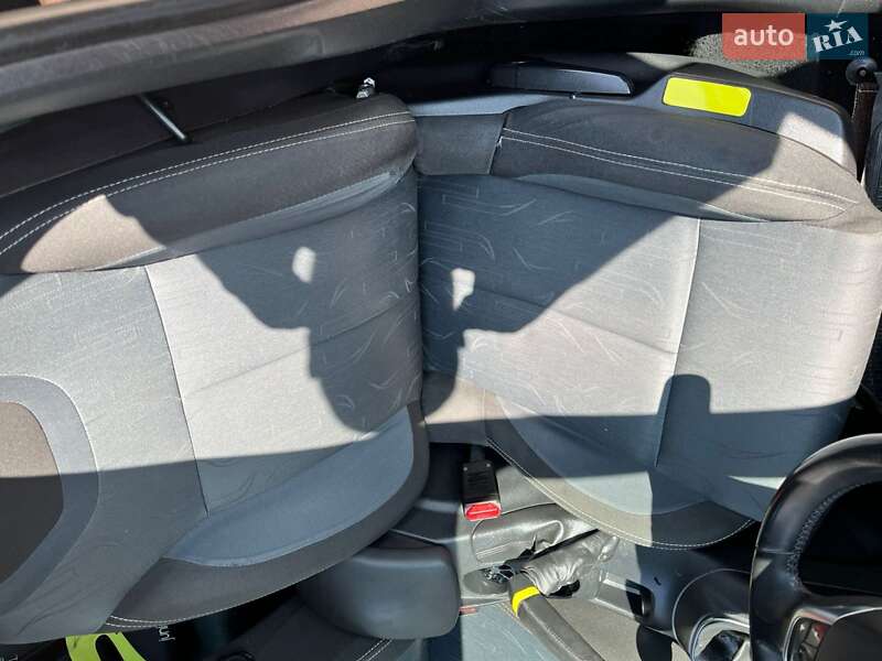 Хэтчбек Citroen C4 2011 в Тернополе фото 19 Хэтчбек Citroen C4 2011 в Тернополе