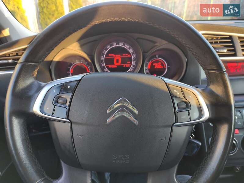 Хэтчбек Citroen C4 2013 в Черноморске фото 9 Хэтчбек Citroen C4 2013 в Черноморске