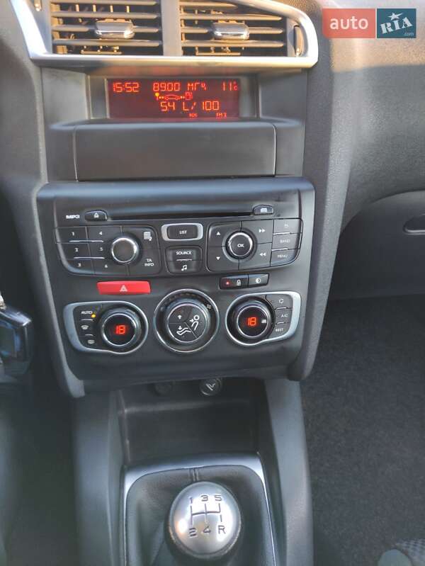 Хэтчбек Citroen C4 2013 в Черноморске фото 7 Хэтчбек Citroen C4 2013 в Черноморске