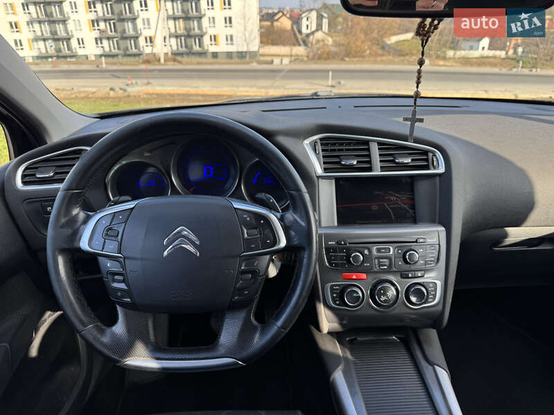 Хэтчбек Citroen C4 2012 в Львове фото 5 Хэтчбек Citroen C4 2012 в Львове