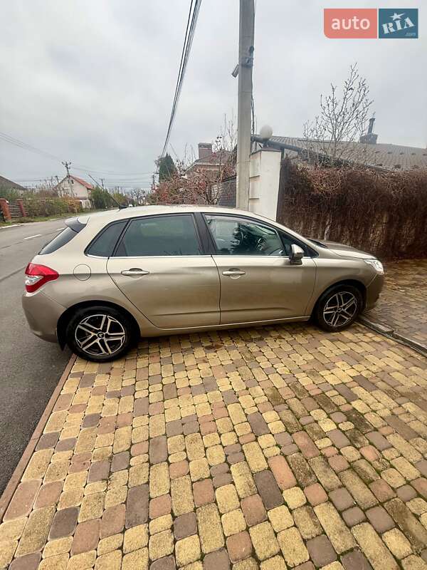Хетчбек Citroen C4 2012 в Києві