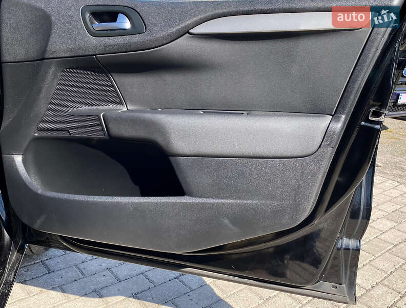 Хэтчбек Citroen C4 2015 в Ровно фото 27 Хэтчбек Citroen C4 2015 в Ровно
