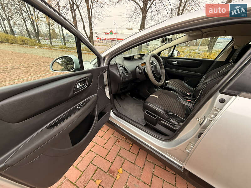 Хэтчбек Citroen C4 2007 в Харькове