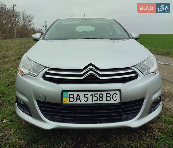 Хэтчбек Citroen C4 2013 в Добровеличковке
