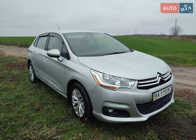 Хэтчбек Citroen C4 2013 в Добровеличковке