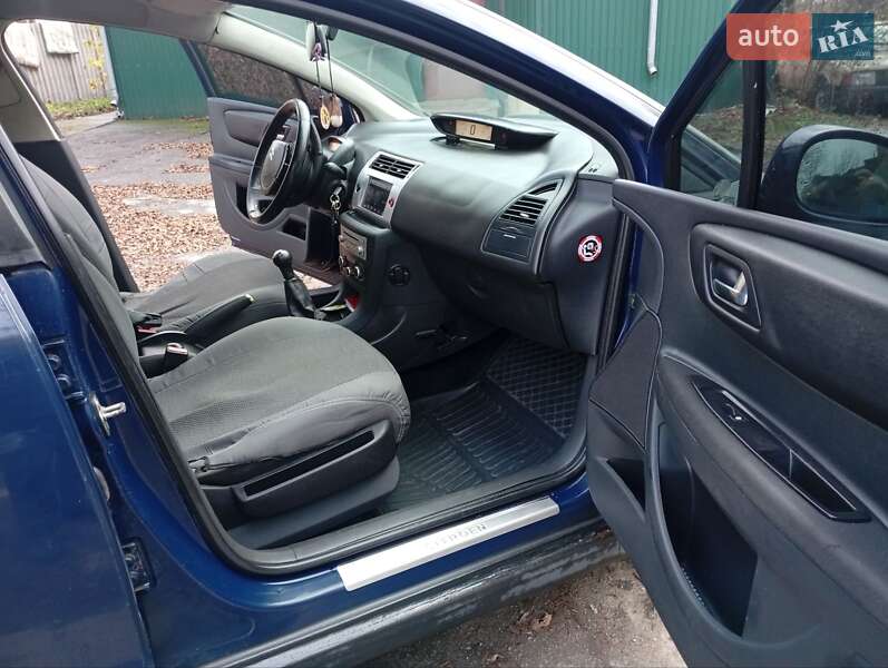 Хэтчбек Citroen C4 2006 в Первомайске